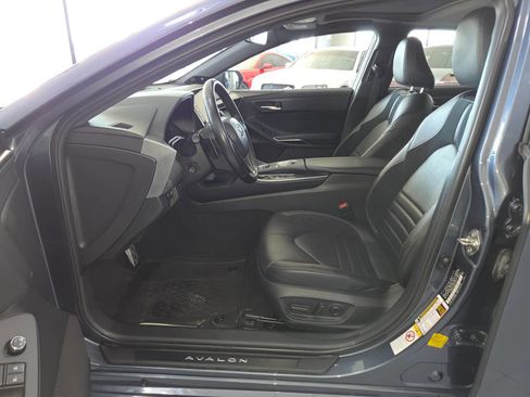 Used 2019 Toyota Avalon Touring w/ All Weather Liner Package FWD image 14