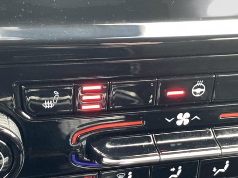 Used 2023 Jeep Grand Cherokee Altitude image 24