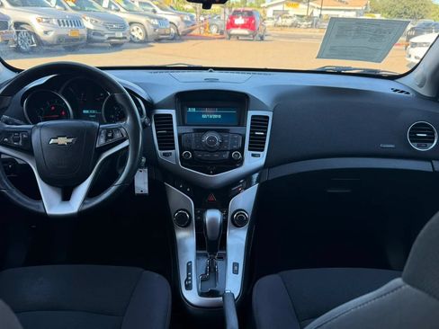 Used 2013 Chevrolet Cruze LT FWD image 13