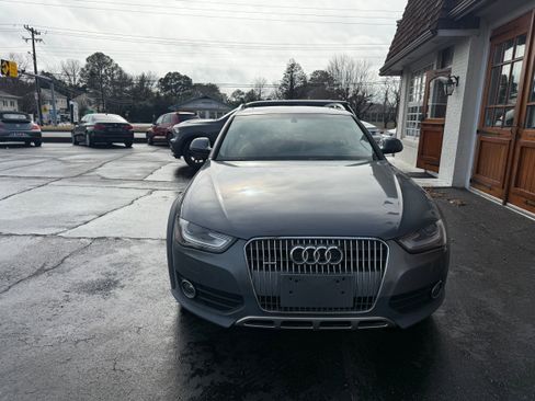 Used 2013 Audi A4 2.0T Premium image 3
