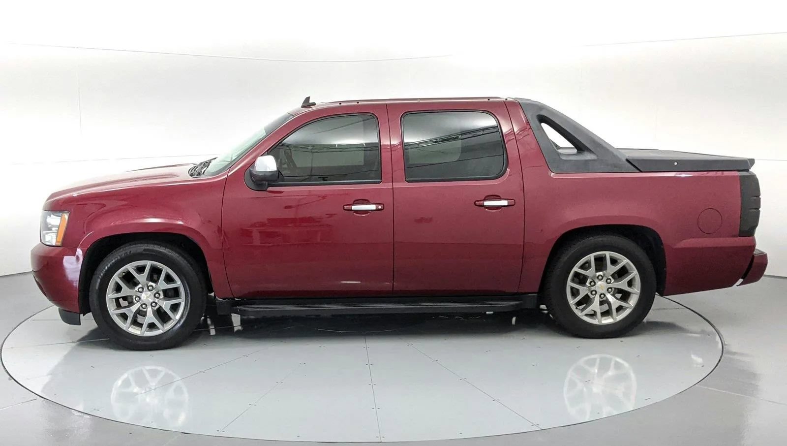 Used 2007 Chevrolet Avalanche LT w/ LT Preferred Equipment Group AWD/4WD image 4