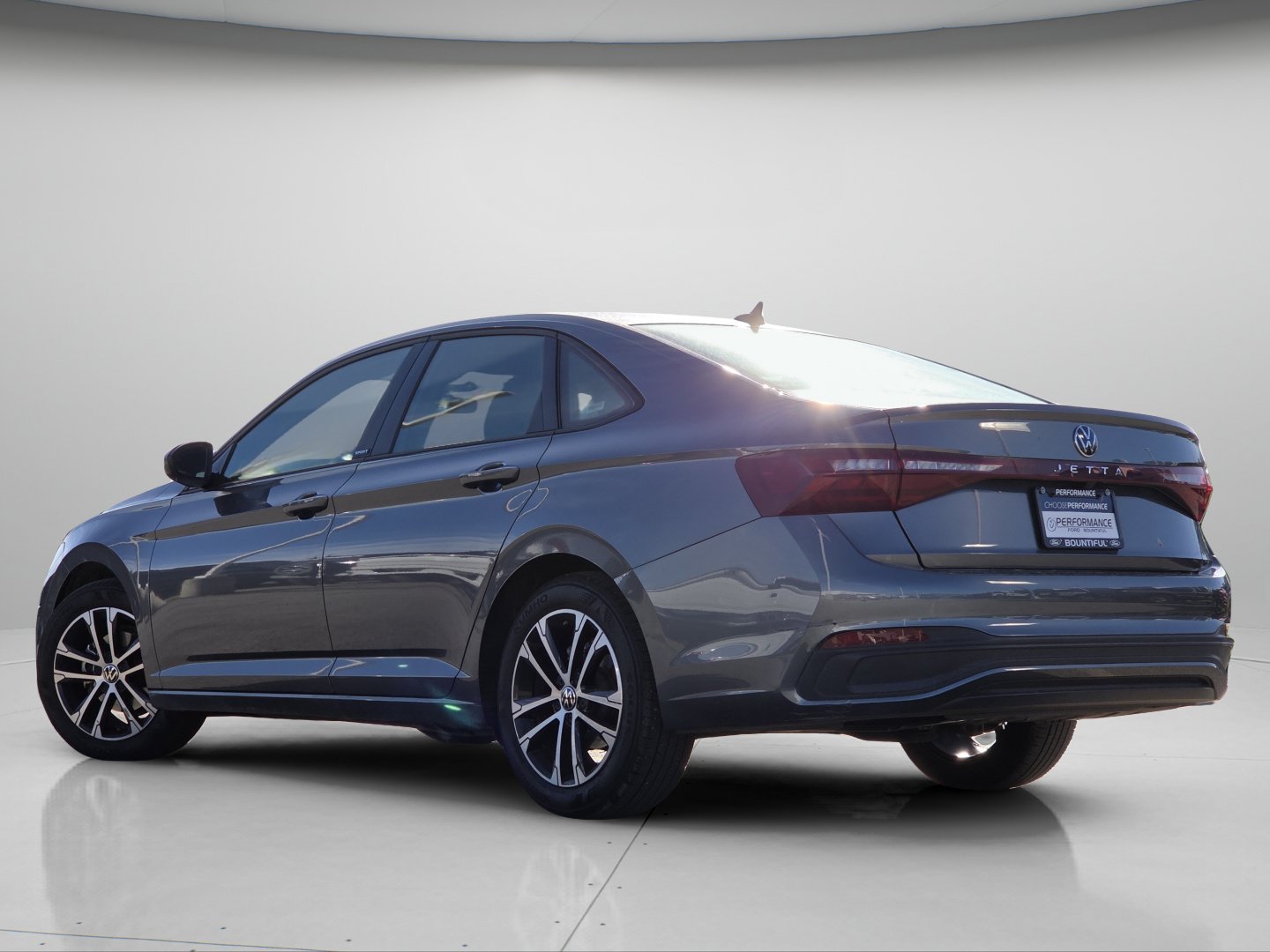 Used 2025 Volkswagen Jetta Sport FWD image 18