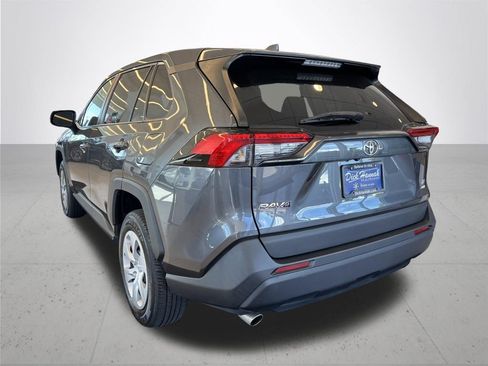 Used 2023 Toyota RAV4 LE AWD/4WD image 10