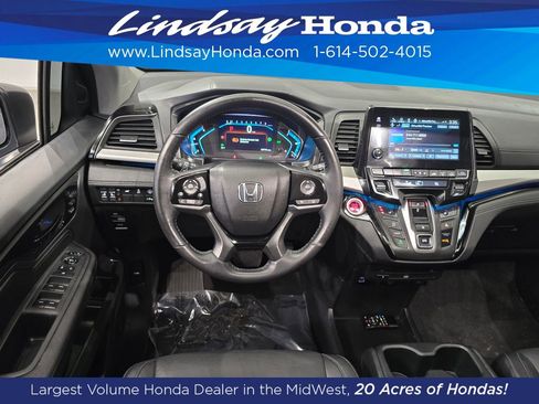 Certified 2022 Honda Odyssey Touring image 12