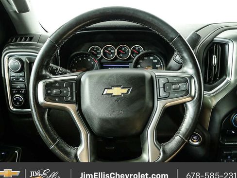 Certified 2021 Chevrolet Silverado 1500 LT AWD/4WD image 9