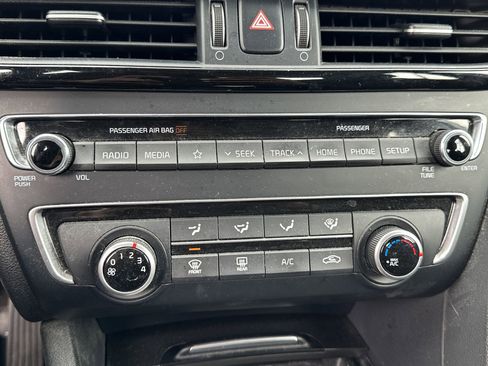 Used 2020 Kia Optima LX image 5