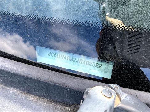 Used 2018 RAM 2500 Tradesman w/ Chrome Appearance Group image 30