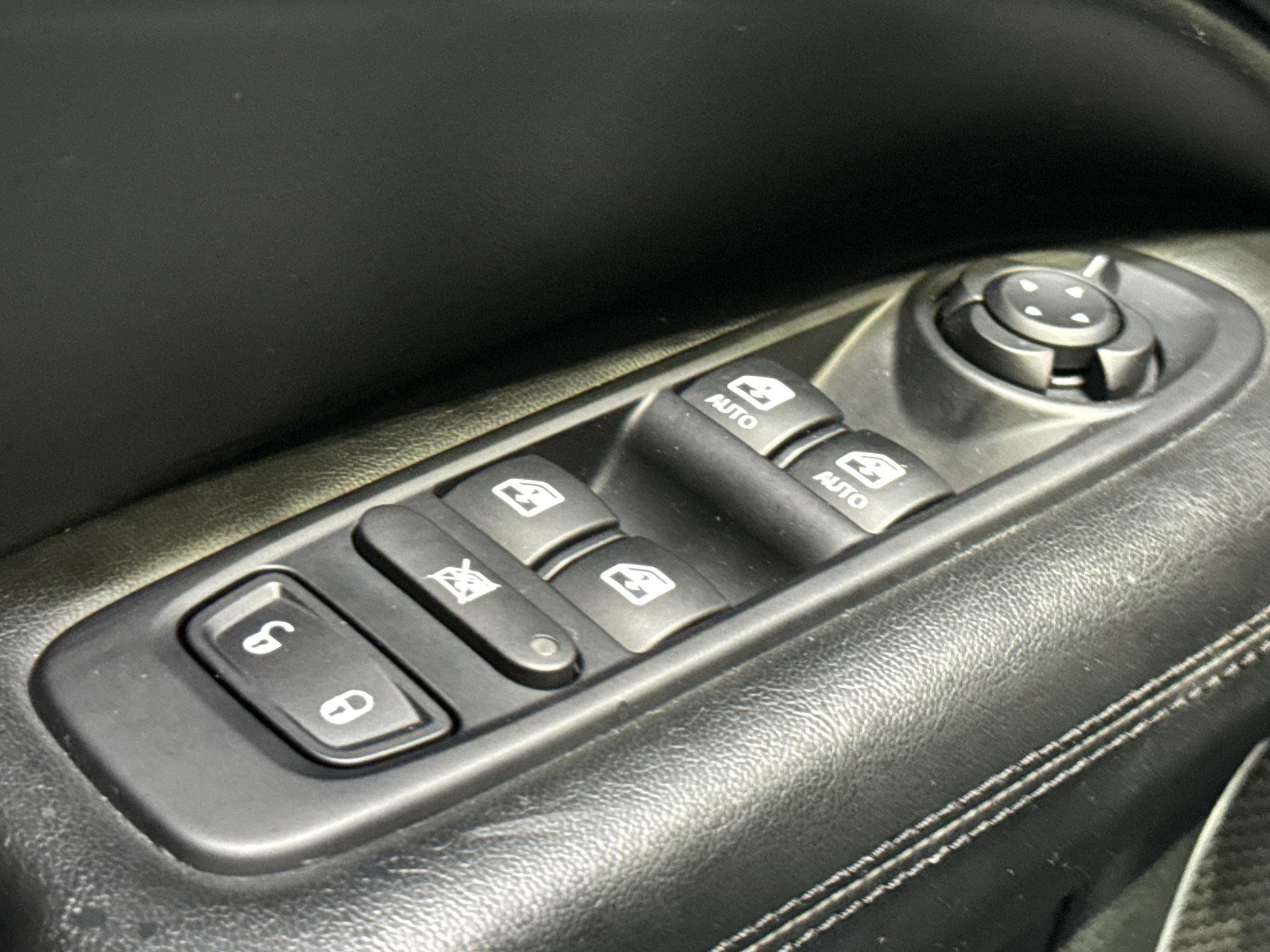 Used 2021 Jeep Compass Latitude AWD/4WD image 33