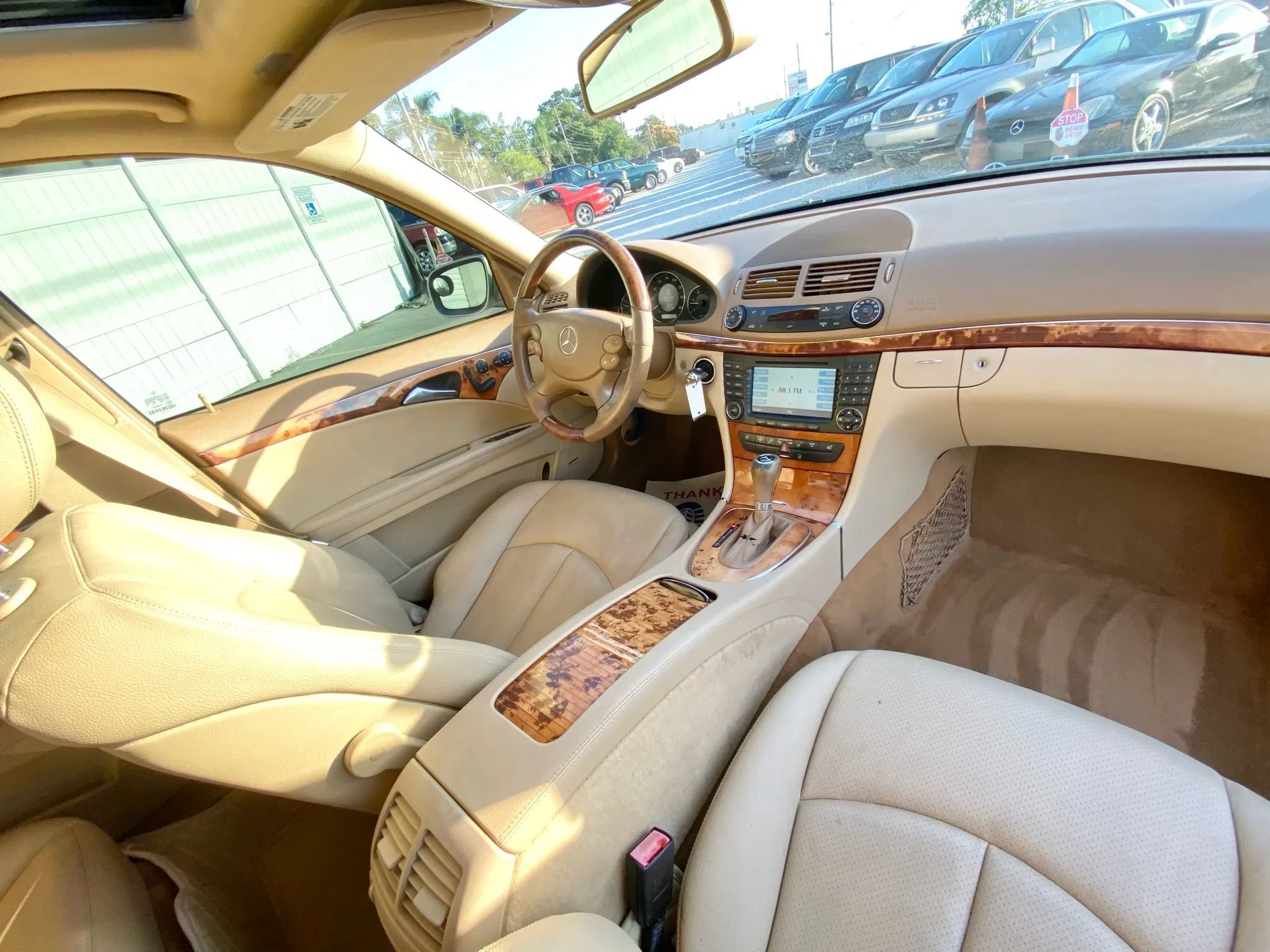 Used 2008 Mercedes-Benz E 320 BlueTEC Sedan image 11