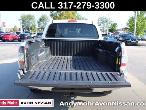 Used 2012 Toyota Tacoma PreRunner w/ SR5 Pkg RWD image 9