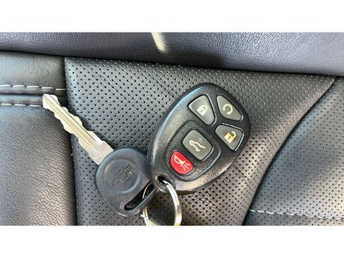 Used 2017 Chevrolet Traverse Premier AWD/4WD image 34