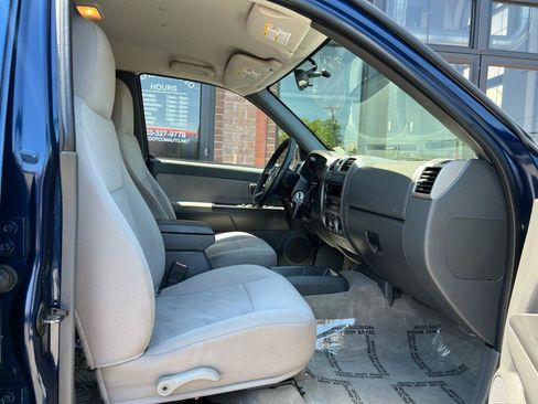 Used 2004 Chevrolet Colorado LS AWD/4WD image 22