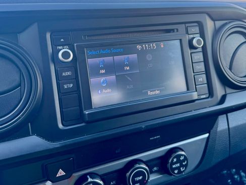 Used 2019 Toyota Tacoma SR5 image 30