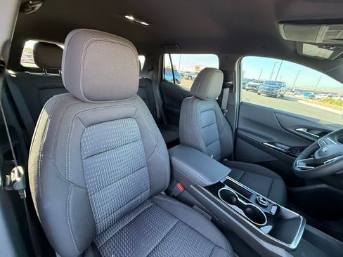 New 2026 Chevrolet Equinox LT image 14