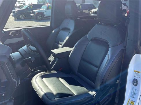 Used 2024 Ford Bronco Big Bend image 25