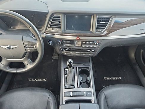 Used 2017 Genesis G80 3.8 w/ Option Group 02 image 11