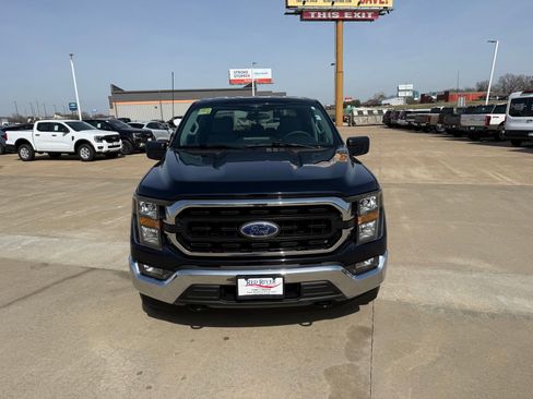 Used 2023 Ford F150 XLT image 2
