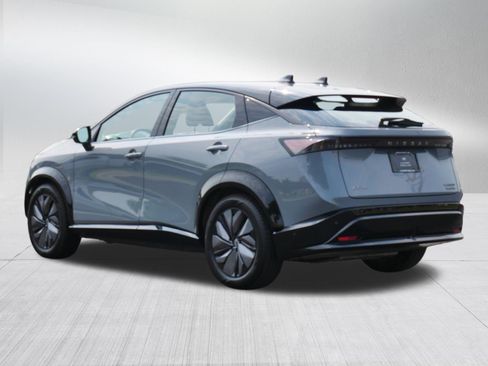 Used 2023 Nissan Ariya AWD/4WD image 4