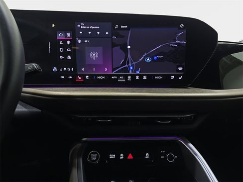 Used 2025 Audi Q5 Premium Plus w/ Premium Plus image 21