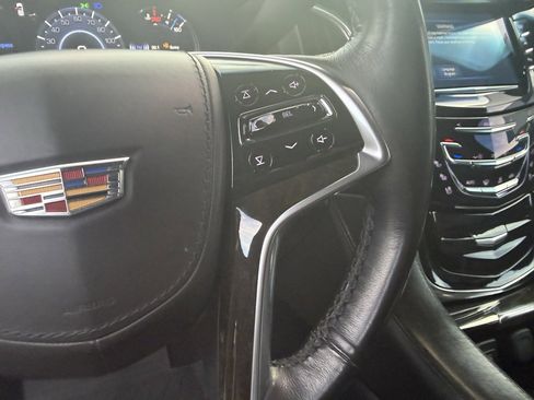 Used 2018 Cadillac Escalade ESV Platinum image 24