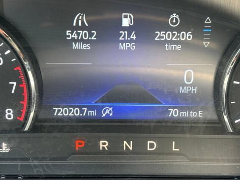 Used 2021 Ford Explorer XLT w/ Equipment Group 202A RWD image 10