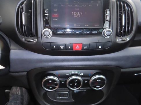 Used 2015 FIAT 500L Trekking FWD image 45