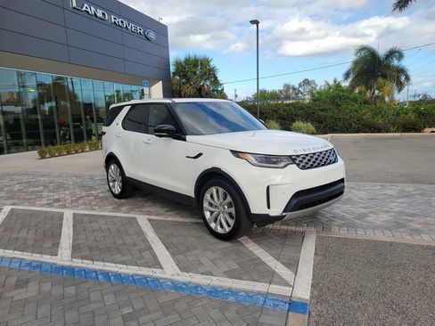 New 2025 Land Rover Discovery S AWD/4WD image 7