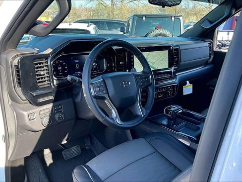 New 2026 Chevrolet Silverado 1500 ZR2 w/ Dark Appearance Package image 6