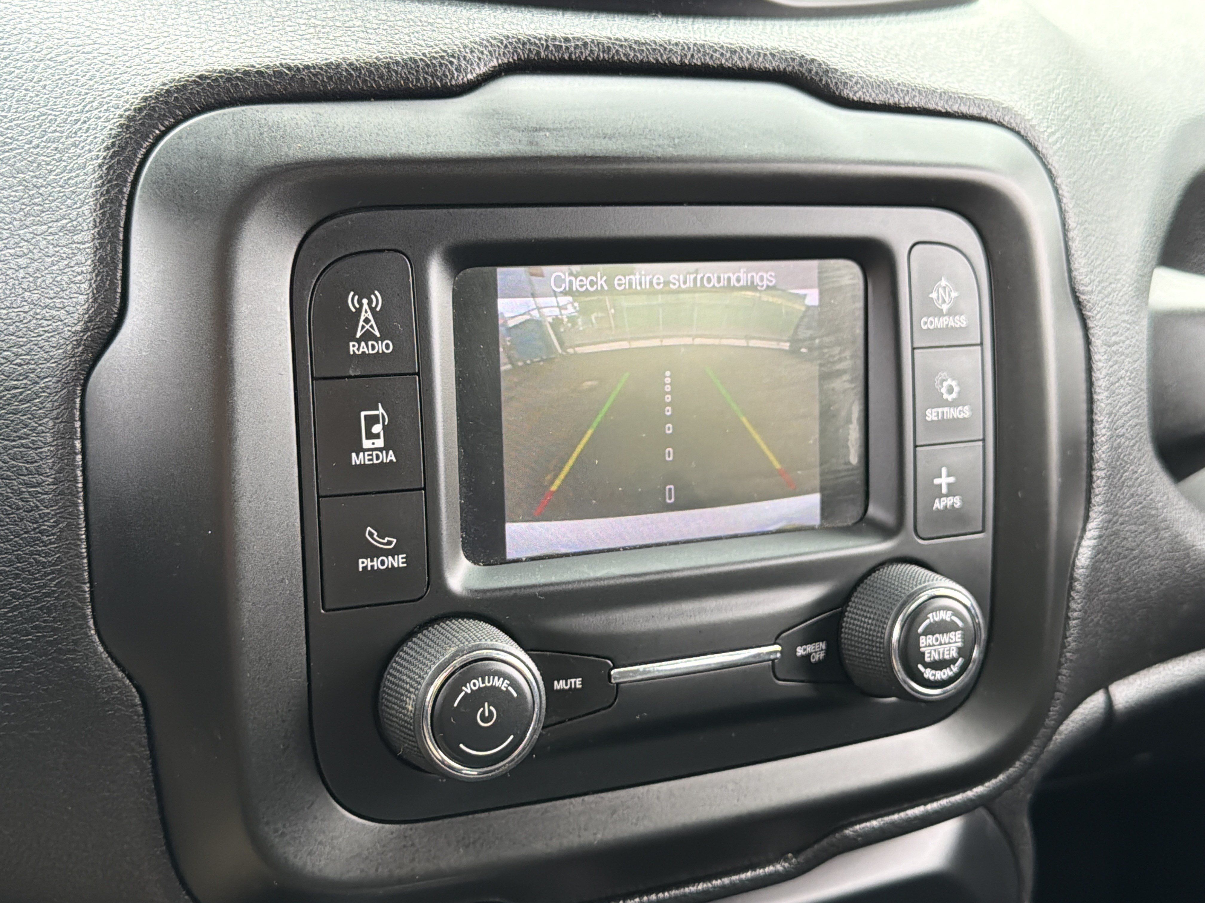 Used 2020 Jeep Renegade Sport w/ Sport Appearance Group FWD image 22