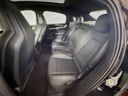 Certified 2026 Porsche Cayenne S image 15