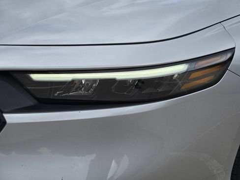Certified 2024 Honda Accord EX image 9