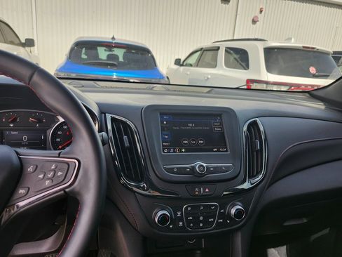 Used 2023 Chevrolet Equinox RS image 12