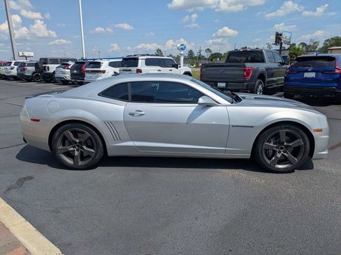 Used 2010 Chevrolet Camaro SS w/ RS Package RWD image 4