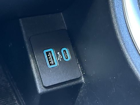 Used 2024 Ford Edge SEL AWD/4WD image 26