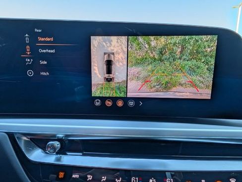 New 2026 Cadillac Lyriq Luxury image 39