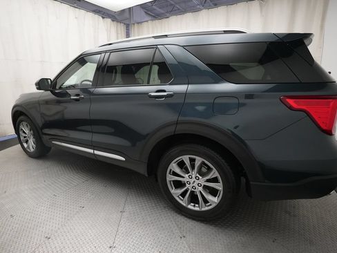 Used 2022 Ford Explorer Limited w/ Class IV Trailer Tow Package AWD/4WD image 33