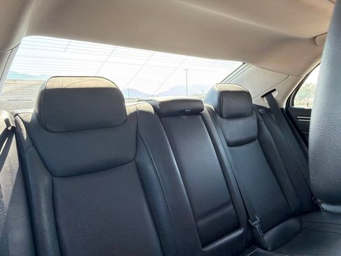 Used 2015 Chrysler 300 C AWD/4WD image 29