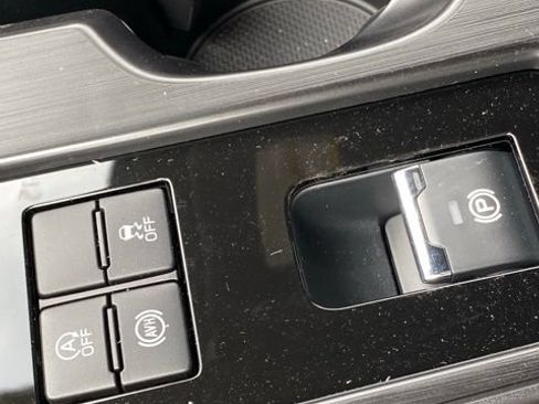 New 2026 Subaru Outback Premium AWD/4WD image 17
