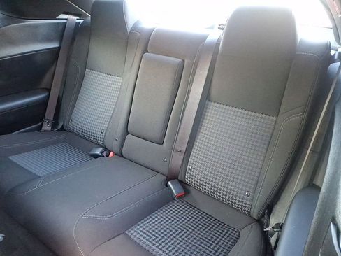 Used 2022 Dodge Challenger SXT image 13