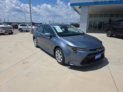 Used 2025 Toyota Corolla LE