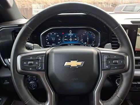 Used 2023 Chevrolet Silverado 1500 High Country w/ Technology Package image 20