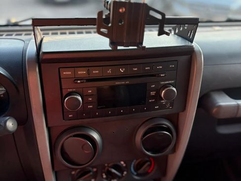 Used 2008 Jeep Wrangler X AWD/4WD image 27