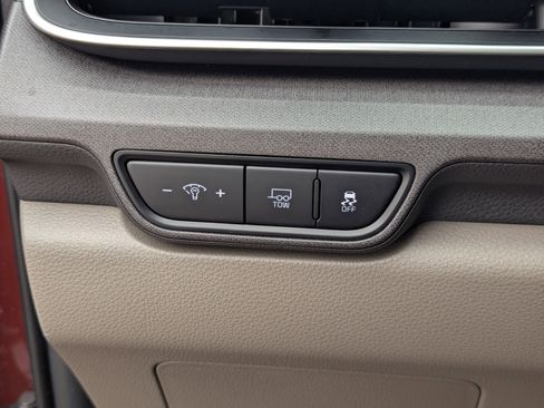 Used 2025 Kia Carnival EX image 29