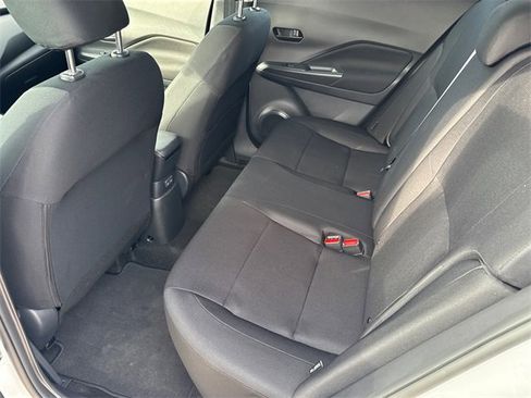 Certified 2025 Nissan Kicks Play S image 17