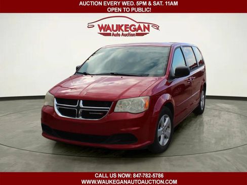 Used 2013 Dodge Grand Caravan SE FWD image 1