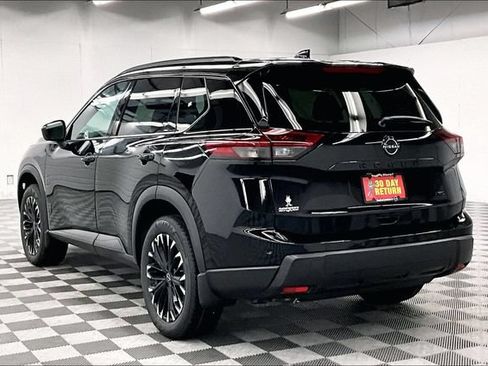 New 2026 Nissan Rogue Dark Armor AWD/4WD image 3