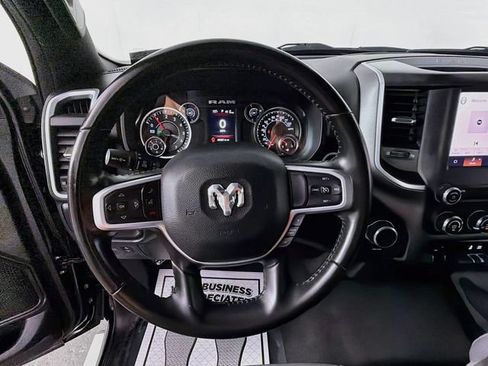 Used 2022 RAM 1500 Big Horn AWD/4WD image 11