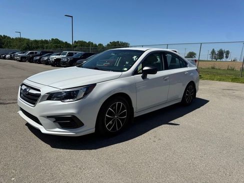 Used 2019 Subaru Legacy 2.5i AWD/4WD image 3