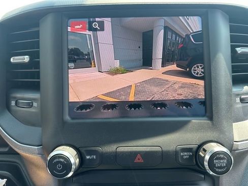 New 2024 RAM 2500 Tradesman w/ Chrome Appearance Group image 35