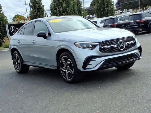 Certified 2024 Mercedes-Benz GLC 300 4MATIC image 8
